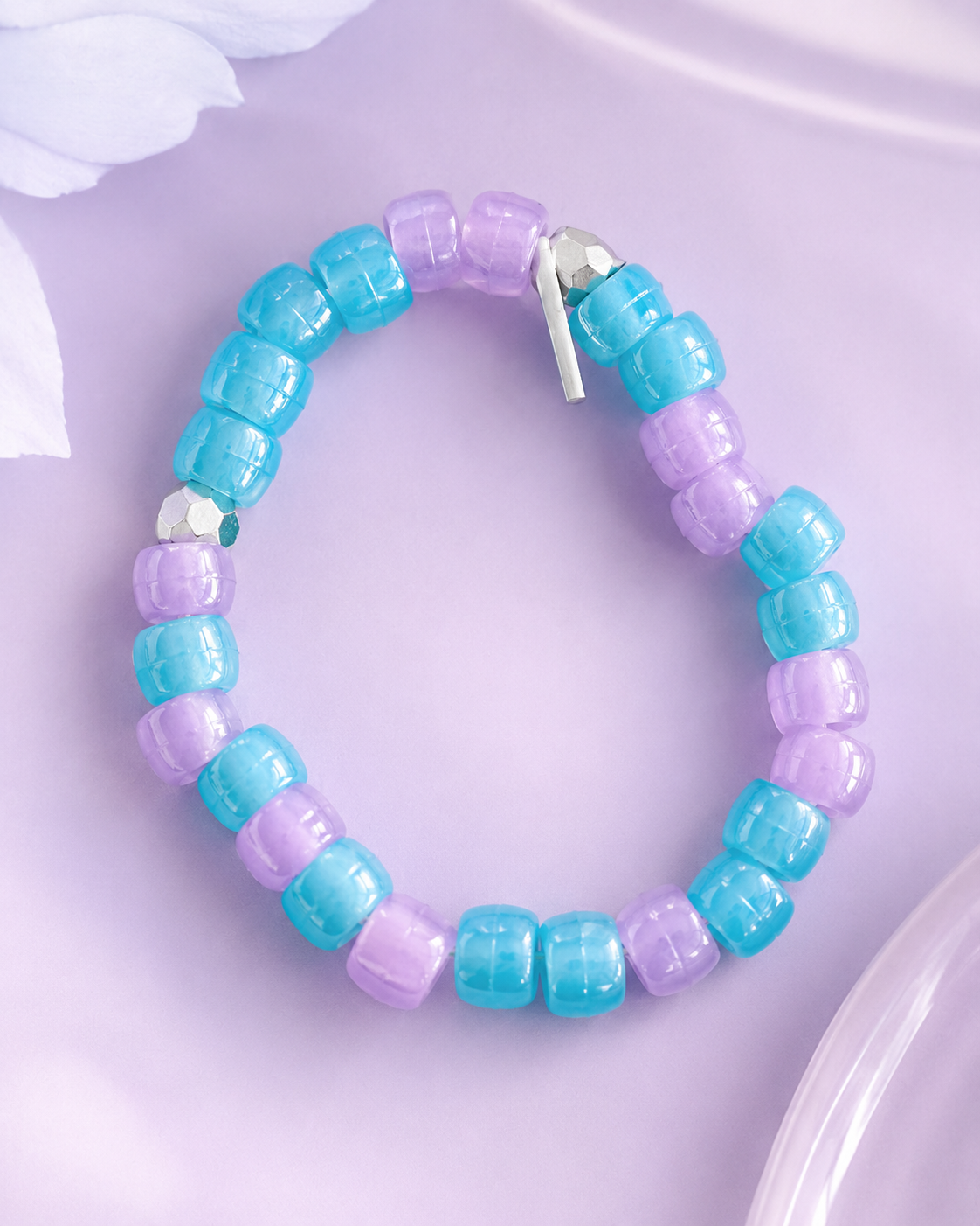 Beaded charm bracelet